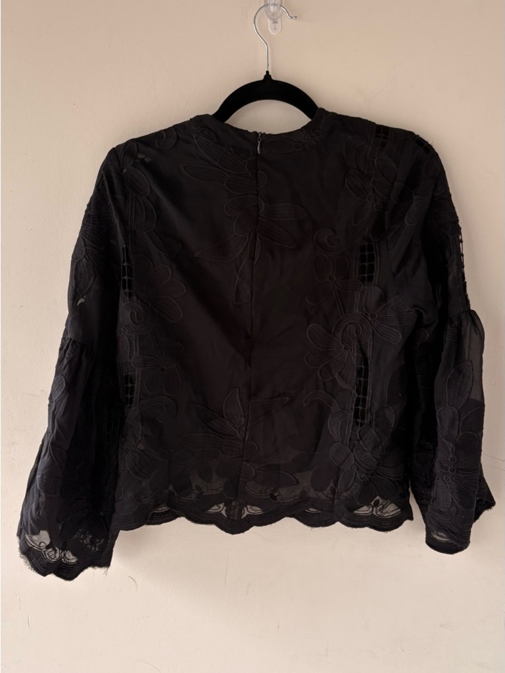 bishop + young Black Sheer Floral Lace palermo Sleeve Top size S - Picture 6 of 6